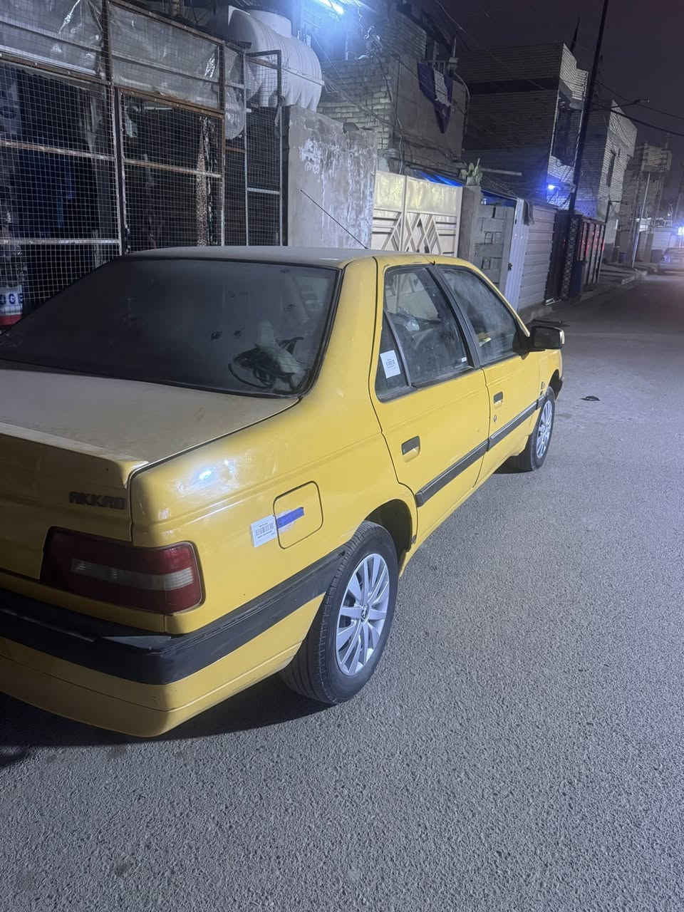 السلام عليكم بيجو لميس 2016 دشبول عالي لسيارة كير ومحرك لا تبخير ولا تنقيص صدر امامي خلفي جديد تخم تاير باتري تدفئة تبريد كهربائيات كله جاهزة لباب لورة لسايق مصبوغ لسعر 40 وبيه مجال بسيط لعنوان بغداد زعفرانية للستفسار ***********
