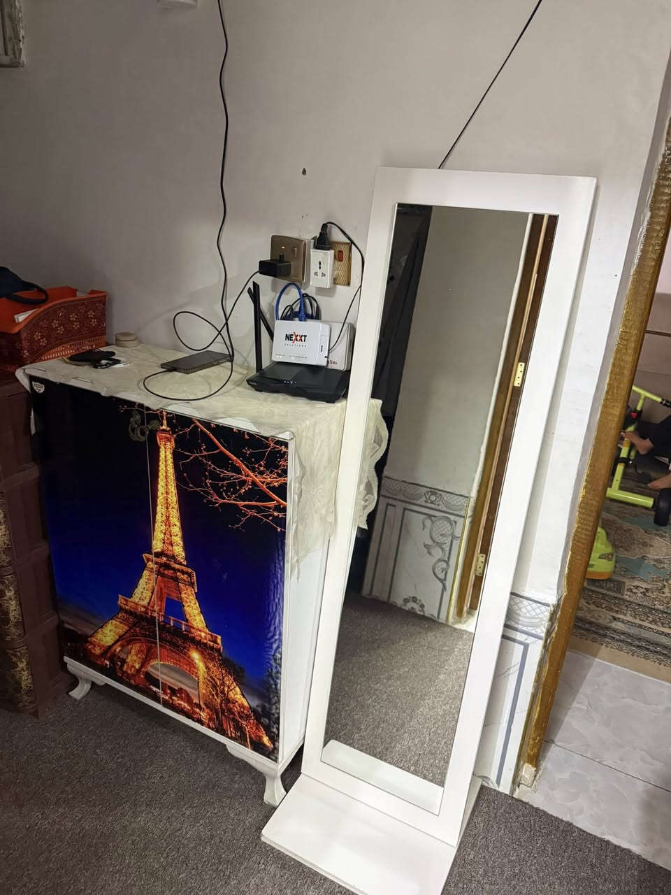 غراض للبيع نظبفات جدا سرير اطفال وينفتح من جهه الام هو والفراش وجربايه نفر واحد ولادي ومرايه عمودي خشب تركي


**إذا كنت صاحب هذا الإعلان وتريد حذفه لأي سبب، رجاءا أرسل رسالة إلى الدعم الفني**