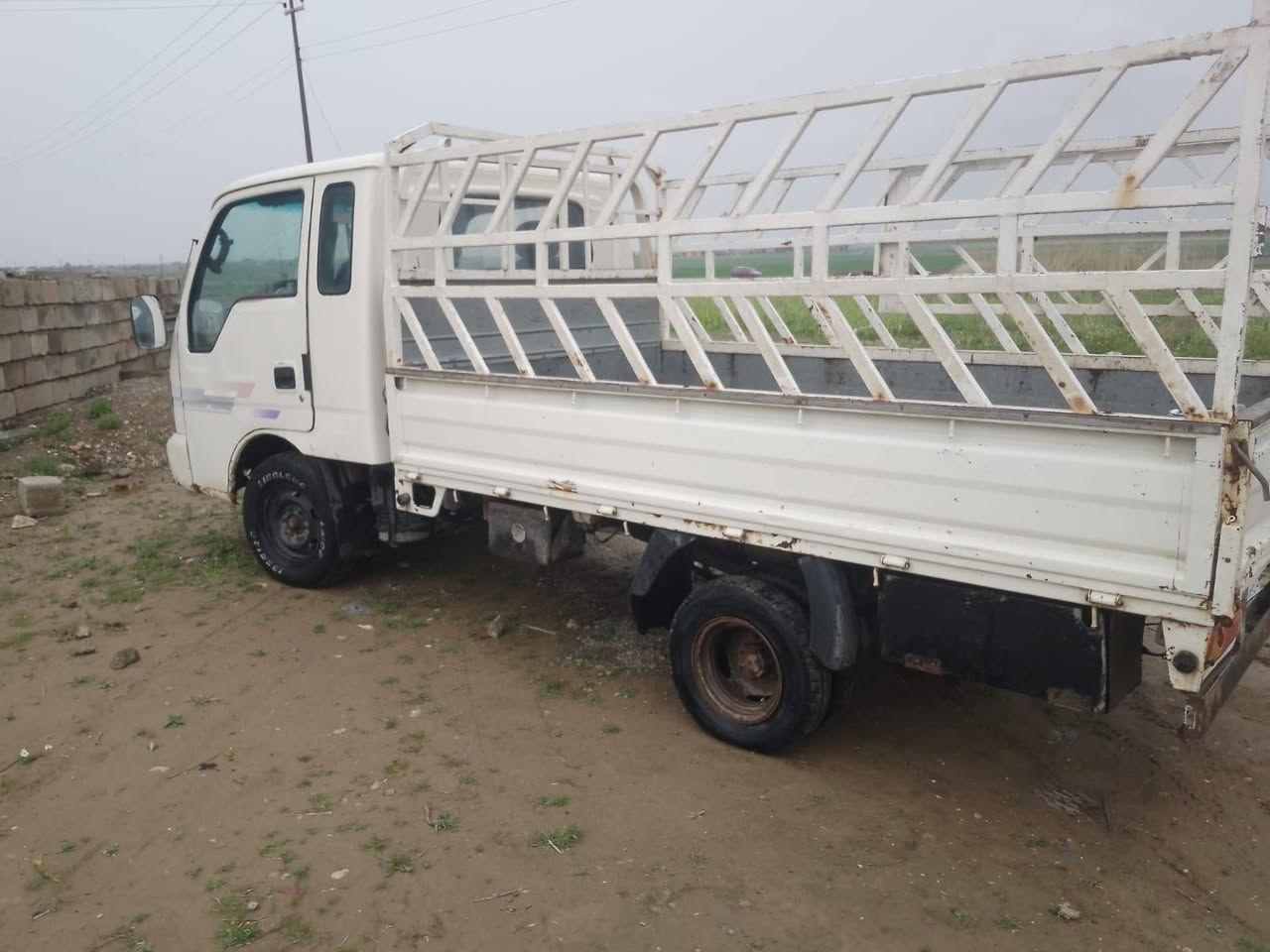 السلام عليكم ورحمه الله وبركاته/سيارة كيا بزون للبيع كير ومحرك نضيف حيل  وأكسن جديد رقم صلاح الدين السنوية لل 2027/10/24/رقم الهاتف/***********
