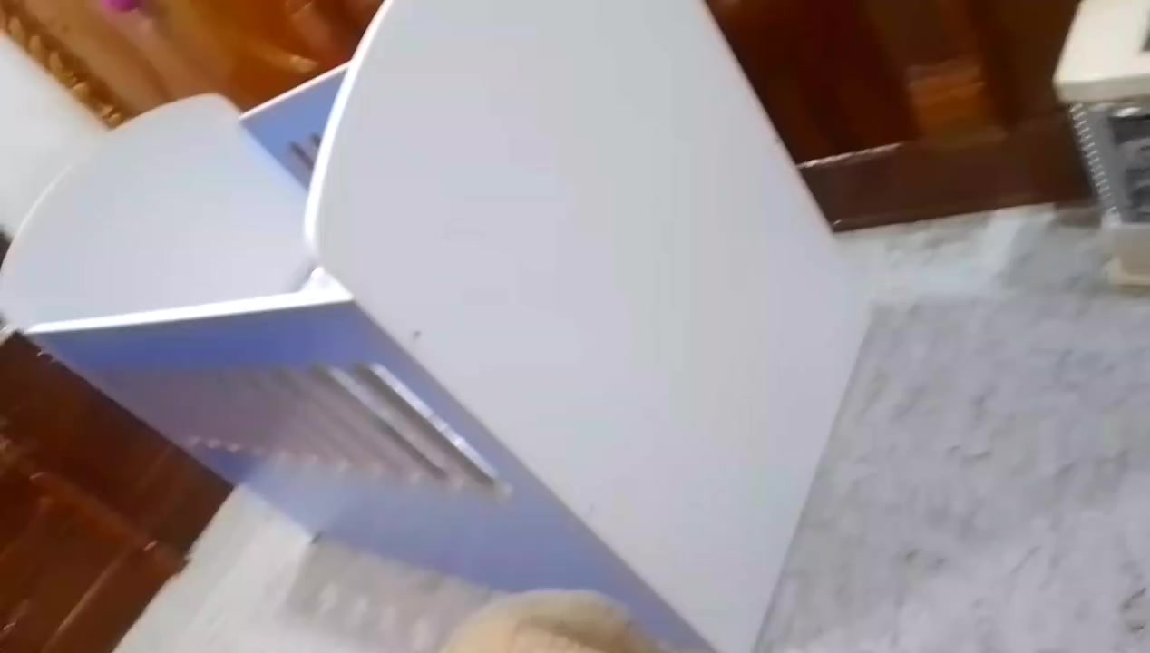 جربايه للبيع طوله متر ونص جديده كلش ستخدام أقل الشهر هيه ومندره قفله 100 للتواصل ***********
