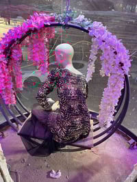 مرجوحة ملكانه او ديكور تعليك زنجيل بكيفك تتحكم بالارتفاع ترهم داخلي وخ...