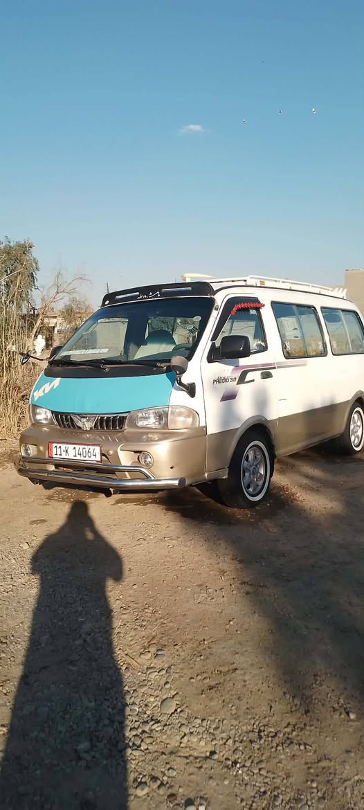 السلام عليكم بريجو موديل 2000 رقم بغداد سنوية 30 كير مكنية اكسل تخم تاير شواصي جدد كهرباء كلهة شغالة دوشمة بلادية قطرة صبغ مابيه مكان بغداد قرب بسماية مكلف للنشر اتصل علرقم ***********
