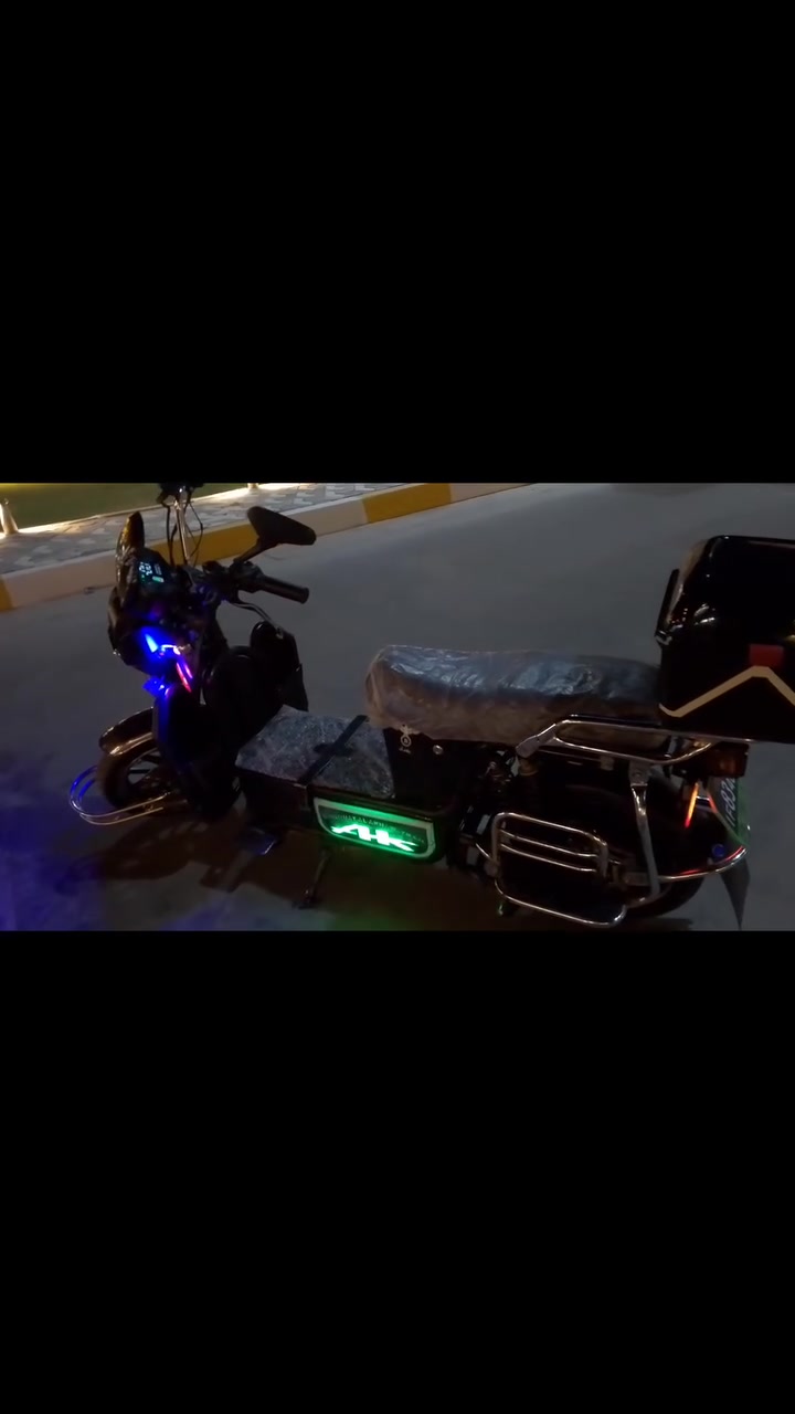 (اعاده نشر بسبب الوعود الكاذبه) دراجه شحن جبلي موديل 24بطاريات يقرن 10نضام 4سرع موجوده هاي الصور تعال افحص وشوف سعر500وبيه مجال بسيط


**إذا كنت صاحب هذا الإعلان وتريد حذفه لأي سبب، رجاءا أرسل رسالة إلى الدعم الفني**