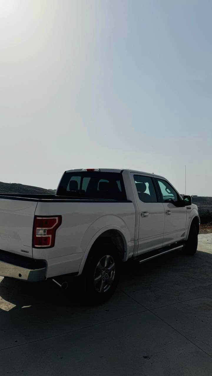 موديل ٢٠٢٠ 
ماشية ٢٨ الف ميل
جاملغ و بوند تبديل بلادي 
بدون ارباك 
مواصفات XLT 
6 سلندر أربيل, العراق


**إذا كنت صاحب هذا الإعلان وتريد حذفه لأي سبب، رجاءا أرسل رسالة إلى الدعم الفني**