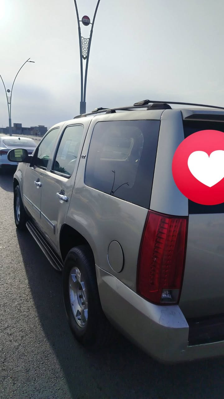 السلام عليكم تاهو مديل 2009  LTZ معروف مواصفاته مصبوغ عام جماليه رقم بصره محرك كير حداديه جاهز السعر 140


**إذا كنت صاحب هذا الإعلان وتريد حذفه لأي سبب، رجاءا أرسل رسالة إلى الدعم الفني**