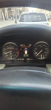 رنج روفر • ٢٠١٠ • ٨ سلندر سوبر