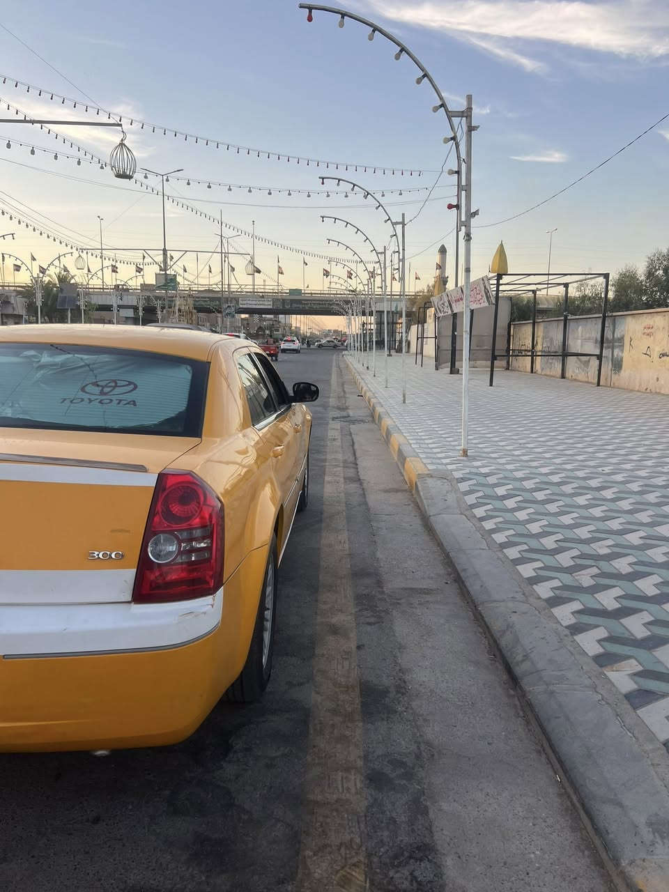 السلام عليكم
اوباما للبيع ٢٠٠٩ (٩) 
وارد كندي بيها حادث بلعراق
وتعمير بلغد ما بيها اي تبديل حداديه من الدعامية الدعامية هستوني مبدلها مشط باور كله جديد ما بيها نقص كلوب 
بغداد رقم انگليزي باسمنه مداور ثاني يوم تبريد تدفأه شغال تخم تاير. جديد أبيع السياره مكينتها گايمه تشتغل وتمشي السياره صبغه وحده مصفره هيئه ومرور
المو شراي لا يتعبني

***********
المكان ميسان - العماره
