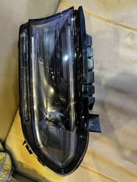 لايت دوج جارجر • ٢٠٢٣ • يمين مكسور