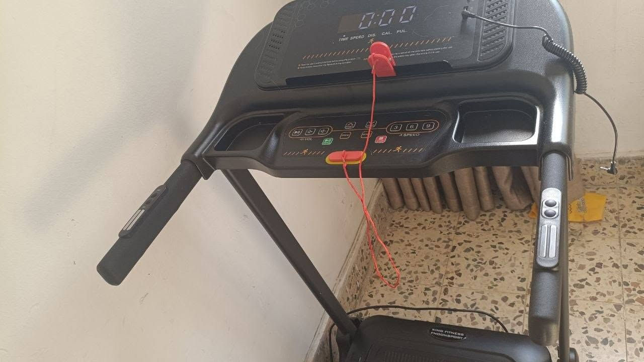 جهاز جري مستعمل قليل نضيف100\100 تفاصيل تواصيل واتساب 
***********
