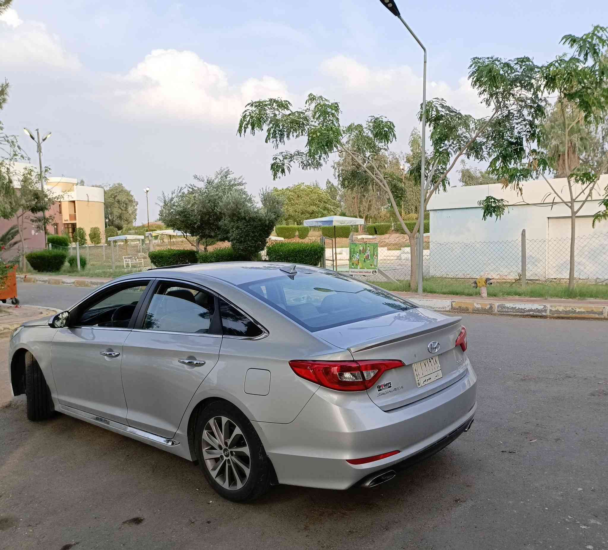 مواصفات سوناتا ١٧ سوناتا 2017
امريكي محرك 2400 للبيع 

Sport مواصفات

بصمه ابواب وتشغيل

نظام ترحيب عند الاقتراب انارة باليدة 

صندوق ذكي 

فتحه

اشاير مري

تدفئه كشنات

كشن سائق كهرباء

ويل كب 17

كامري دواره 

شاشه كار بلي 

كشنات جلد 

فول تحكم استيرن

مانع انزلاق

ثلاث انظمه قياده

يدات نيكل

الداخل لونين

تخم تاير جديد نكسن

باتري جديد

مسافه 76 ميل 

المحرك كبس بلادي. وكير بلادي 

رقم صاحب السيارة ***********ابو محمد
