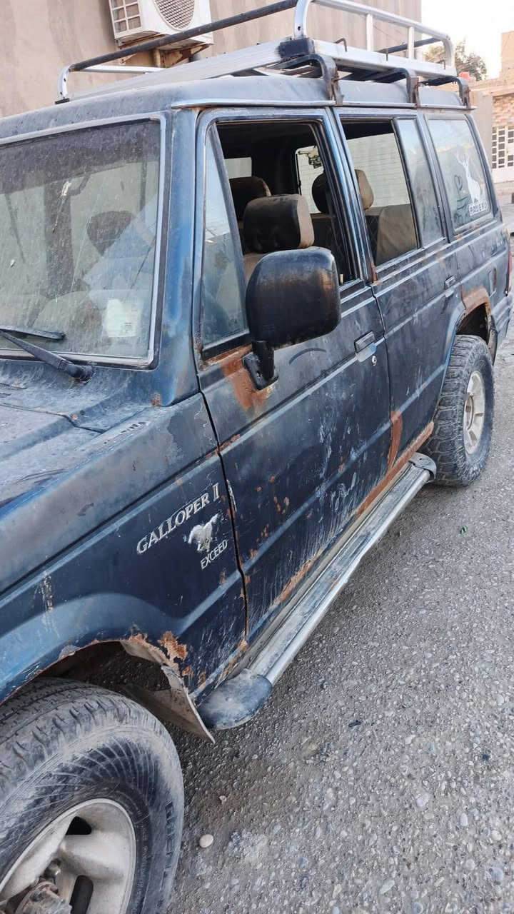 سياره للبيع باجيرو فقط قبق ولفات ***********
