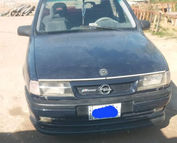 سلام عليكم اوبل فكتره للبيع او مراوس مكينه 18موديل 91محدثه 95 تخم تاير جديد  صدر. جديد كهربائياته شغاله كلهه. رقم بغداد رقم الهاتف ***********. (  (***********
