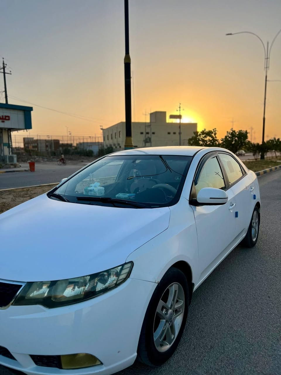 سيراتو موديل 12 دكشن عالي مكينه 1600 تحكم استيرن وراد خليجي سياره مرتبه سعر 90 وبي مجال قليل السونار كدامك مكان الناصريه الشطره *********** سنويه  ماساقطه
