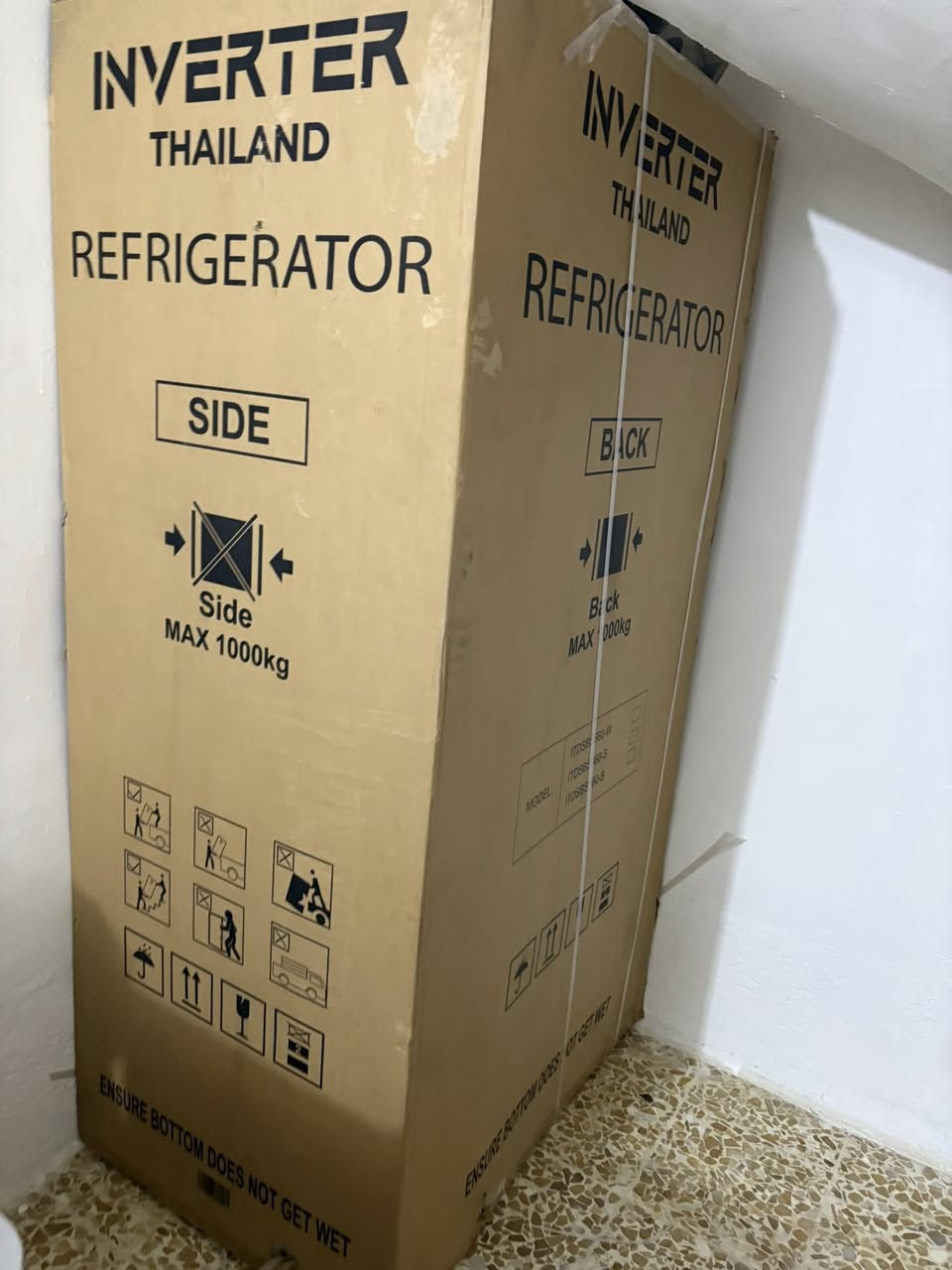 ثلاجه +مجمده 
(يعني بابين)
نوع LG
مامستخدمه أبدا 
سعر ٩٠٠الف


**إذا كنت صاحب هذا الإعلان وتريد حذفه لأي سبب، رجاءا أرسل رسالة إلى الدعم الفني**