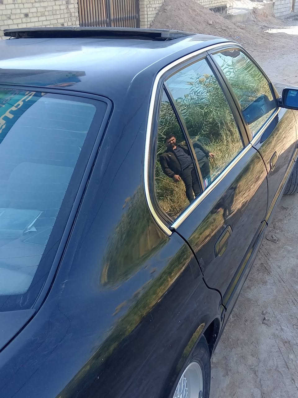 Bmw 525 مكينه مسكر دبل فانوس سلايت نينوى لسعر 63 وبيهال مجال بسيط ***********
