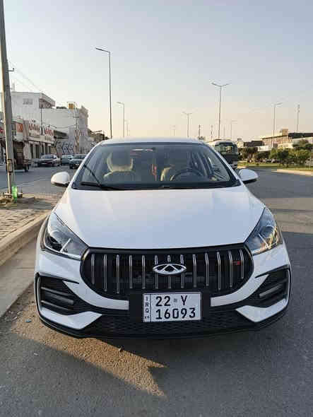 سلام عليكم شيري اريزو 5 موديل 25 سياره كلين مال بيت ماشيه 11 الف قابل لزيادة
مواصفاتها معروفه #السعر 120 بي مجال 
للاستفسار انتصل ((***********))
