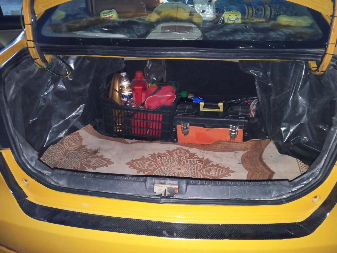 كريت ويل للبيع كير ومحرك كورله اتوماتيك سيارة جاهزه من كلشي نقص بس تبريد بي ليك سيارة كير ومحرك صدر كله جديد سعر 52 مكان انبار فلوجه تواصل على هاي ارقم  ***********
