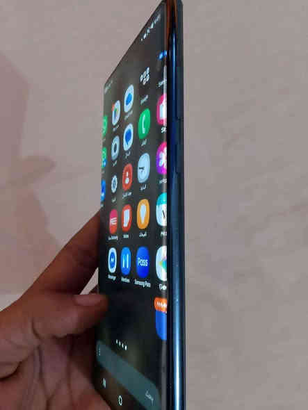 كلكسي اس 22 الترا ذاكره 256  عشوائيه 12  أمريكي دبل شريحه عربي بالكامل 
معالج سناب دراكون 8Gen1 الامريكي 
كامره 108 ميكا بكسل بطاريه 5000
مكفول كفالة عامه شرط الفحص وتر بروف  نضافه 90%
بي فقط شخوط بسيطه بشاصي 
بدون ملحقات فقط كفر 
سعر 500 

العنوان :النجف الاشرف   
واتساب فقط *********** النجف
