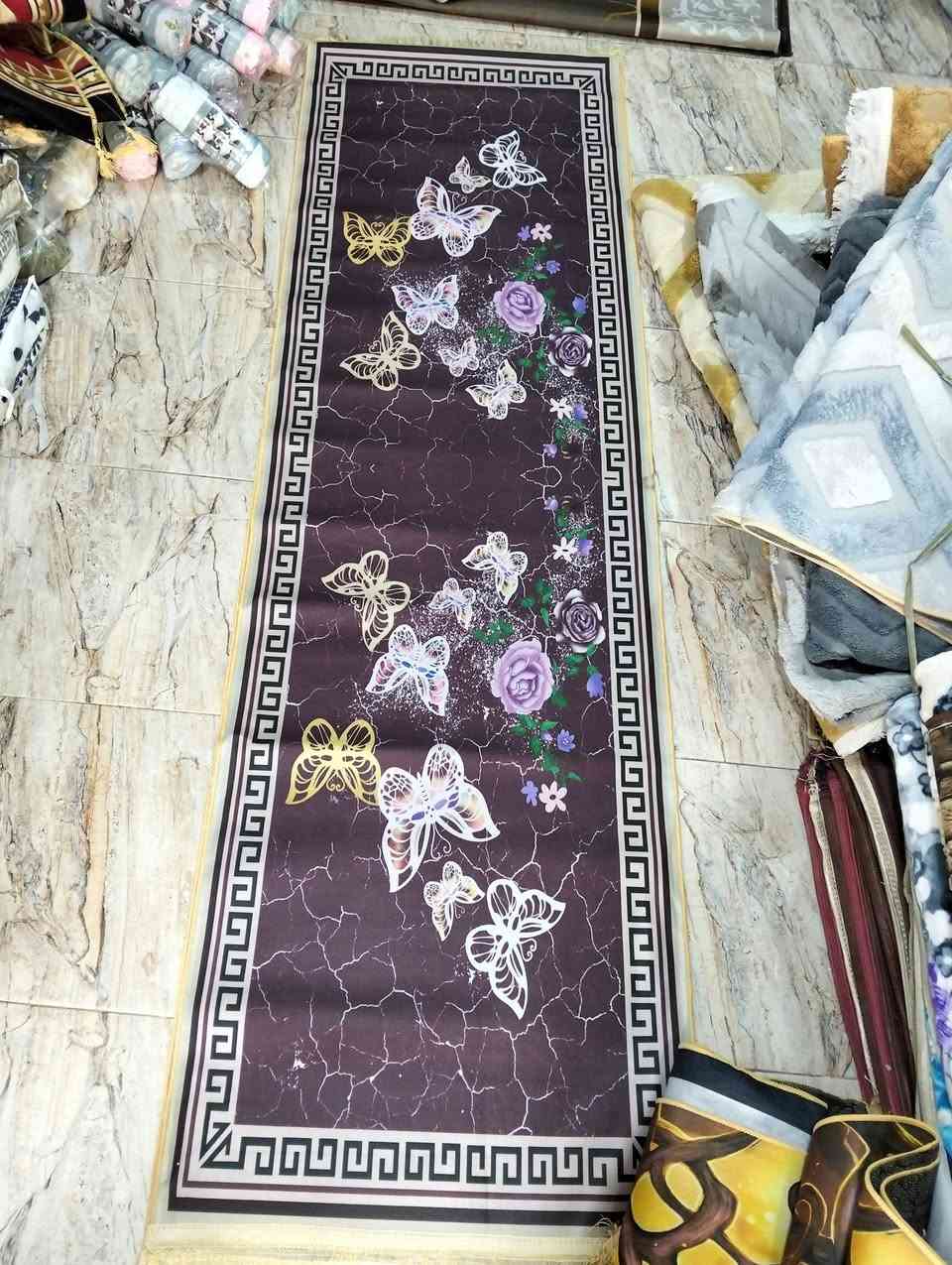 مدات ثري دي قياس 3 متر سعر الزوج ب8 فقط 
العنوان التحرير دور الجاهزة مقابيل محل كرزات حمودي يوجد توصيل ***********
