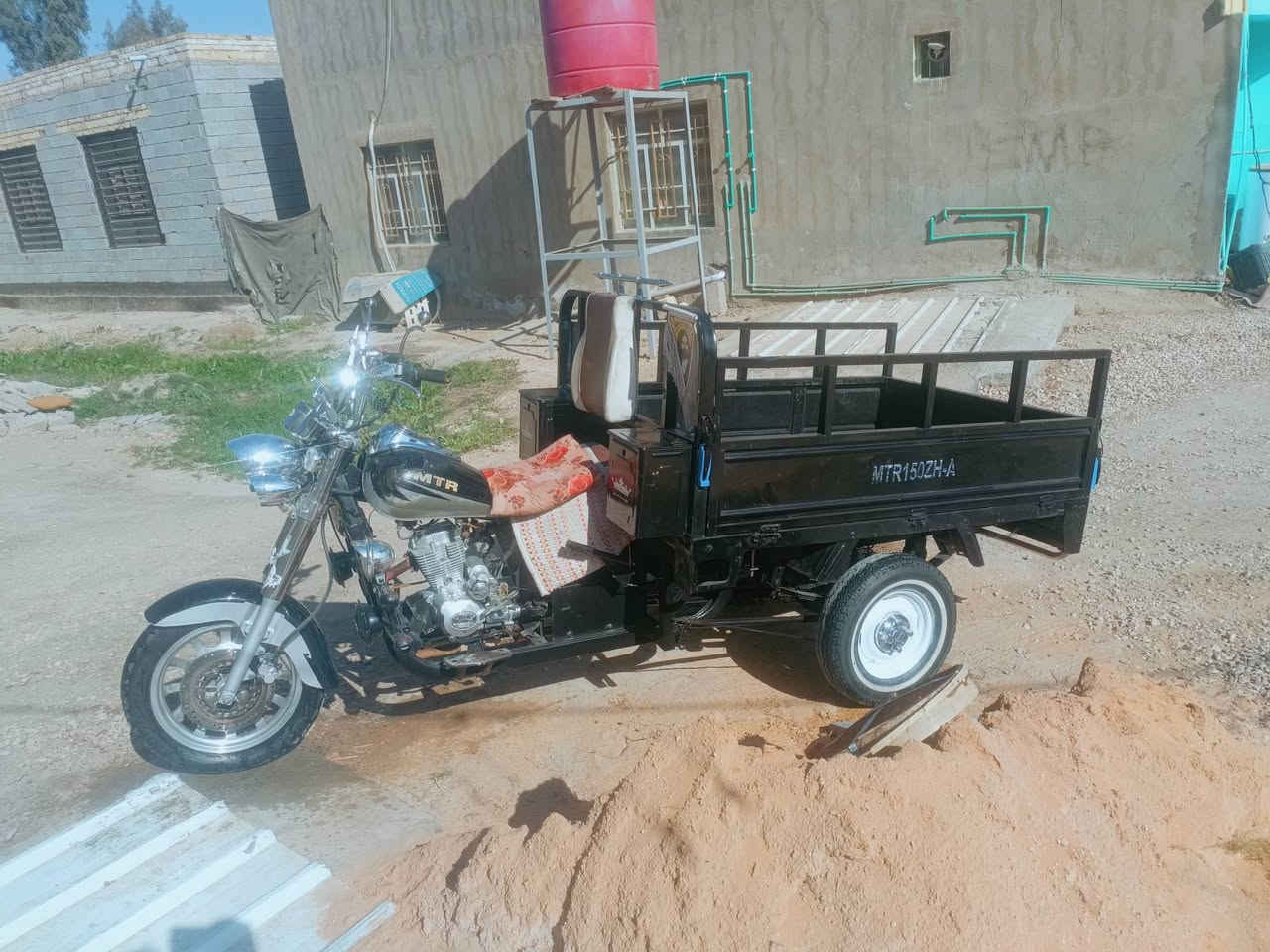 سلام عليكم ستوته مديل 2020طالعه 2021اوارق اصولي معمره كسن مقفل الشراي يتصل لحد يراسل ‏*********** مكان نجف
