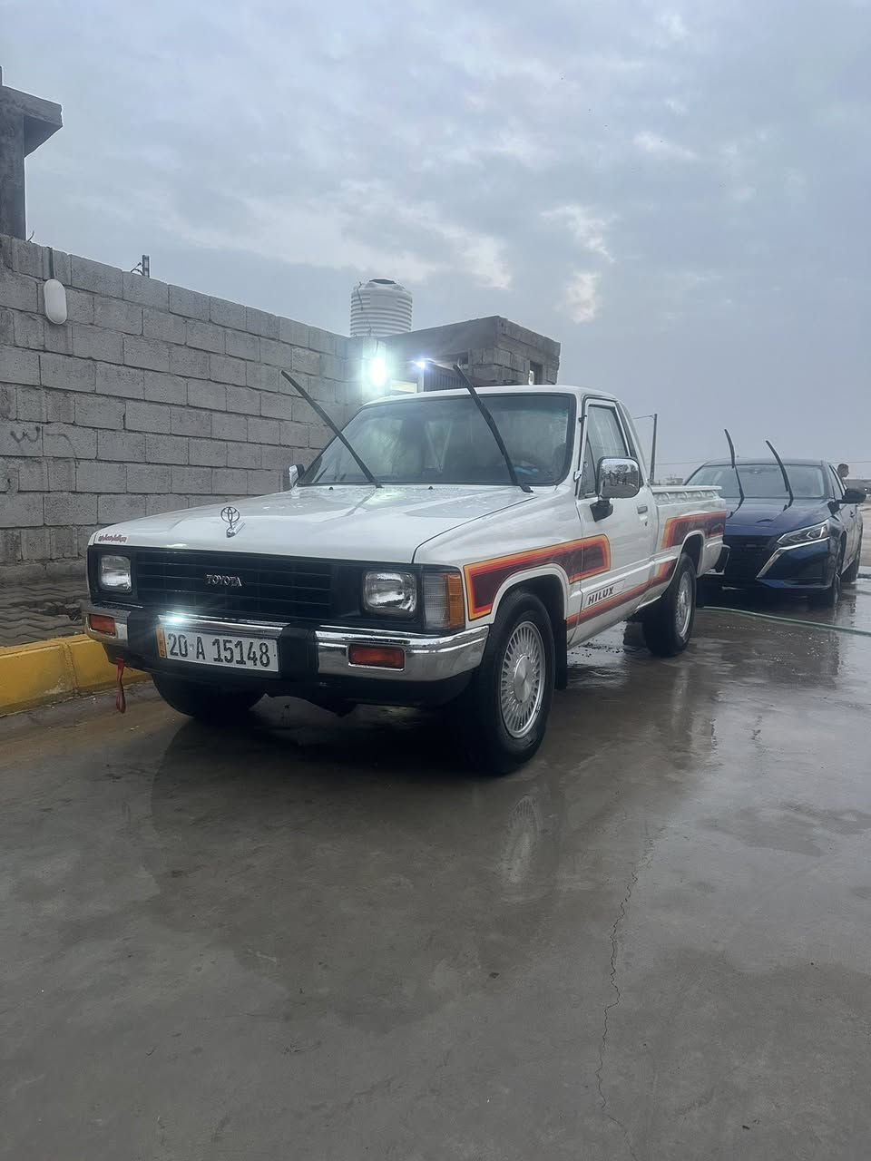 السلام عليكم بيكم تيوتا موديل 1988 خليجي رقم دولي ديالى محرك ونجي اربع بستم كير اوتماتيك باور ستيرن سنتر لوك ابواب مسجل شاشه وتعمير درجه اولى العنوان ديالى ناحيه السعديه والسعر 52 وبيها مجال كلش قليل يعني حك الجيه رقم المبايل***********
