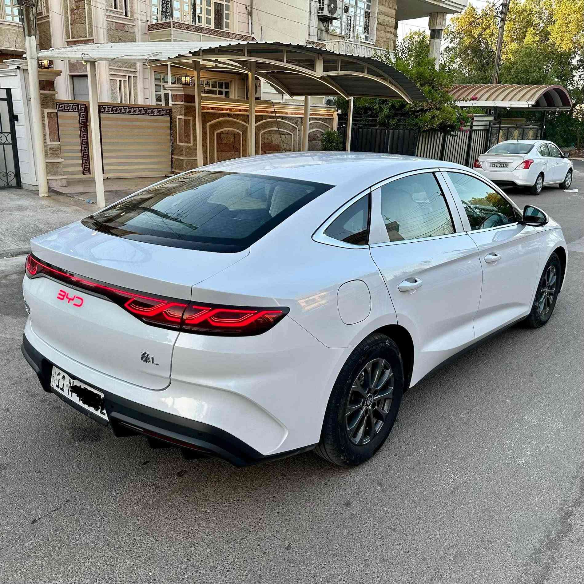 BYD QIN L (وارد صيني)
سنة الصنع :-2024
عداد المسافة الكلي :-17000 كم
مدى البطارية كهرباء :-80 كم/س
المدى الكلى (بانزين +كهرباء):-2100 كم/س
المواصفات:-
1- بصمة ابواب وصندوق وتشغيل
2- داخل جلد زيتوني
3- مقعد السائق تحكم كهربائي
4- كامرات عدد 5
وبقية المواصفات الاساسية المعروفة
السعر :-23،500،000 د.ع
العنوان :- الكرخ-قرب تقاطع العامرية
للاستفسار :-*********** بغداد, العراق

