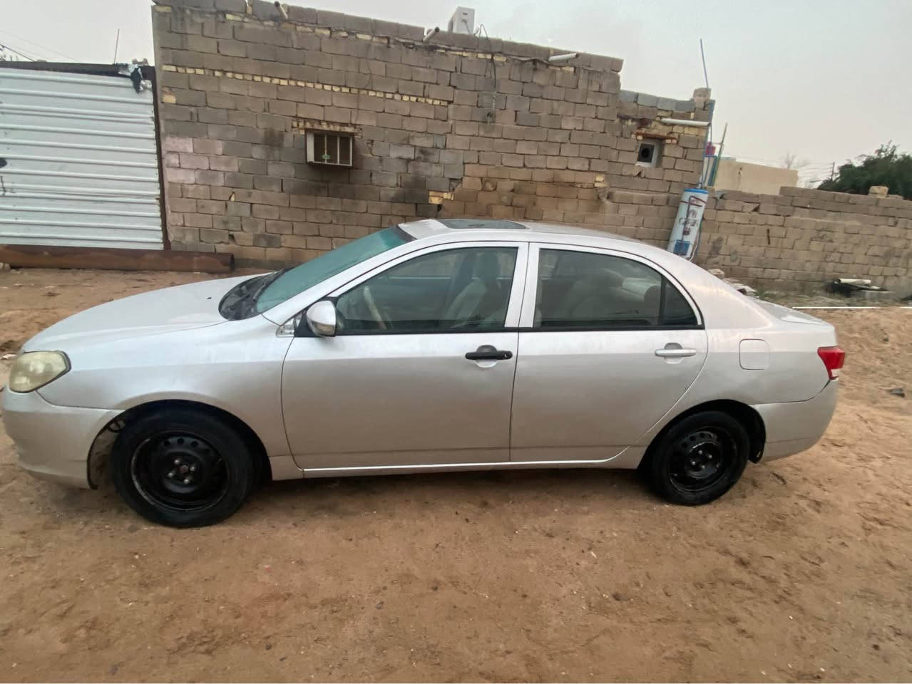 سلام عليكم سيارا بي وايدي 2016
سيارا جاهزه تأخذ كبل تحول حاجز للتحويل 
سيارا جاهزه من كلشي تجي وتكلب نواقصهه خفيفه مكاني هارثه قرب سيد سامي 
***********!
(***********)
متواجد سيم كارت وتساب فقط البصرة, العراق
