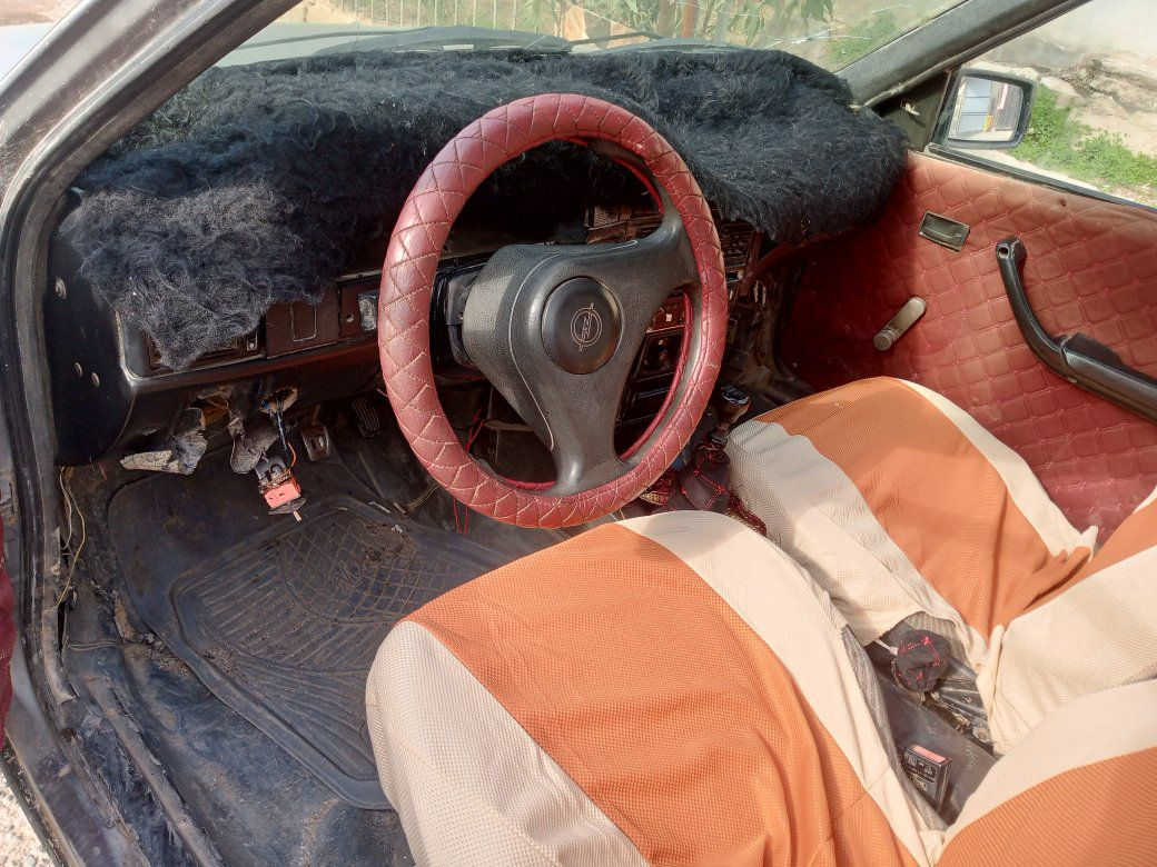 ‎ﻟﻠﺒﻴﻊ ﻛﺎدﻳﺖ رﻗﻢ اﻟﻤﺎﻧﻲ ﺷﺮط ﺗﺤﻮﻳﻞ ﺳﻨﻮﻳﻪ ﻋﺎج ﺳﻴﺎرة ﺟﺎﻫﺰه ﺑﺲ ﻣﺤﺮك ﺑﻴﻪ ﺻﺮف ﺗﺮاﻳﻚ وﻳﻦ ﻣﺘﺮﻳﺪ‎ دكوك, كركوك


**إذا كنت صاحب هذا الإعلان وتريد حذفه لأي سبب، رجاءا أرسل رسالة إلى الدعم الفني**