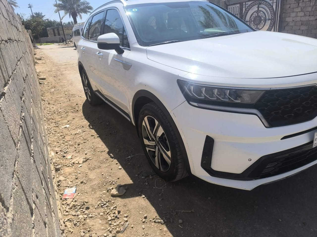 السلام عليكم سورنتو للبيع
2022 
فول مواصفات عدى الفتحه 
كشن جلد
هاند بريك بصمه
كير موس
مكينه كير مكفول
بيه فقط دحجه باب جهه العبري الباقي مكفول سونار موجود 
خليجي
رقم بابل جديد 
تحويل مباشر 
ماشيه 108 
مكاني بابل 
السعر 265 بيه مجال بسيط جدا 
للاستفسار الاتصال 
***********
