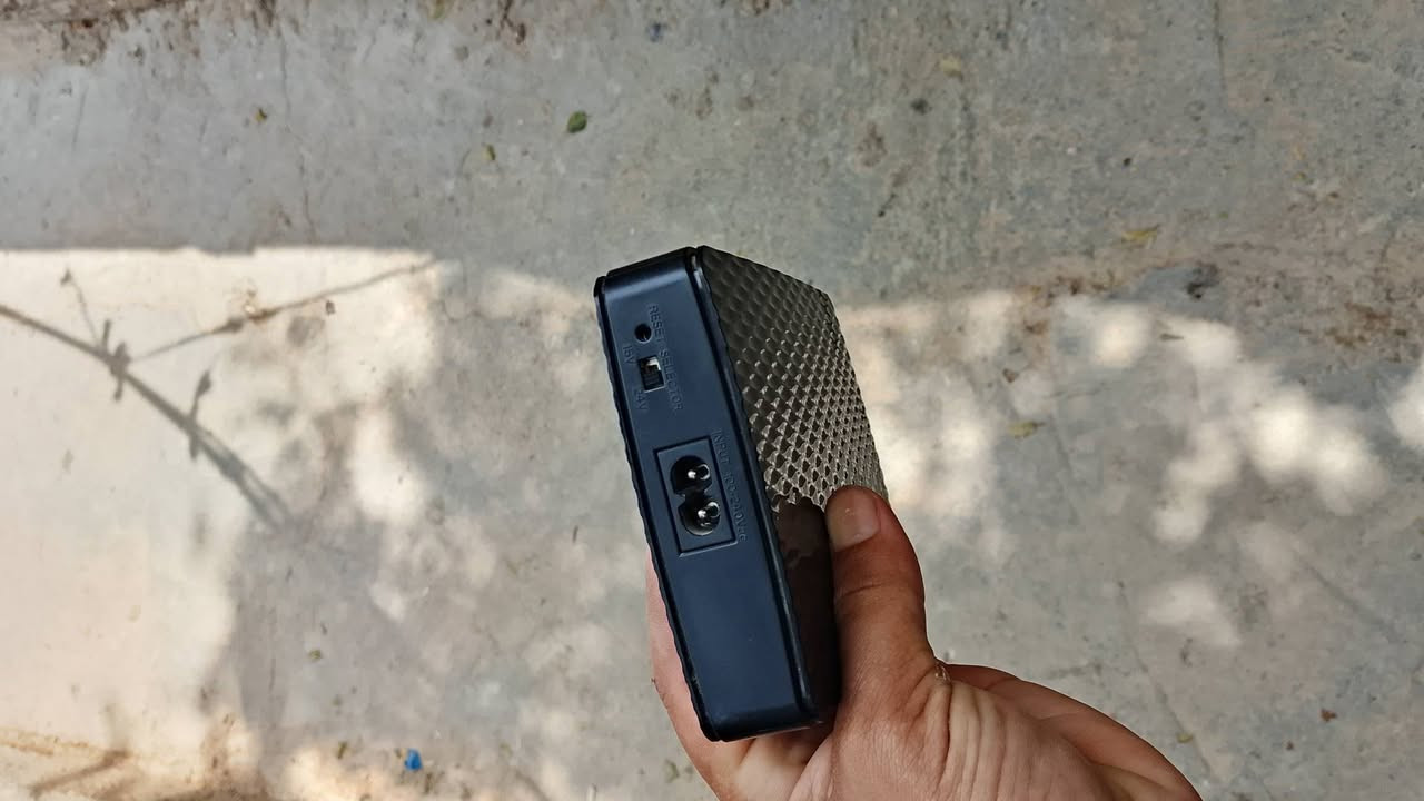 السلام عليكم للبيع  بطاريه  بس مستعمله كنعان البدعه سعر 20 رقم ***********
