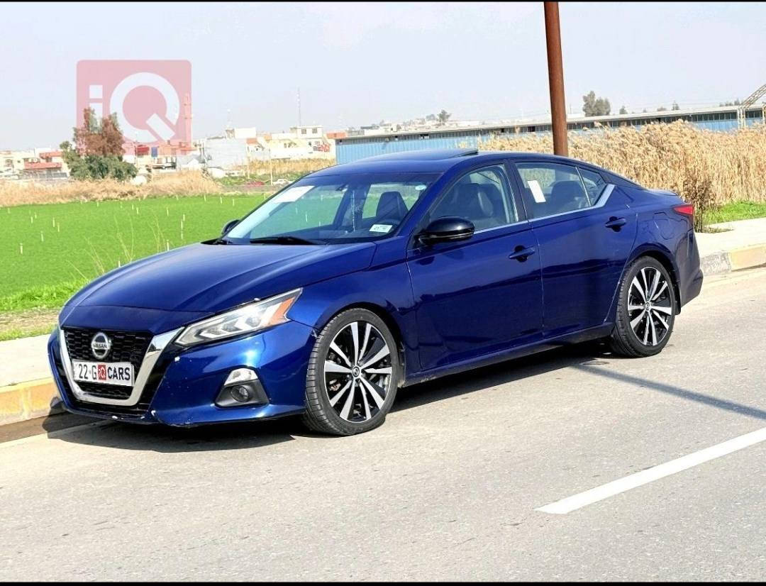 نيسان التما للبيع
موديل 2019 
وارد امريكي
لون نيلي
رقم أربيل
عداد المسافة167الف كيلو
مواصفات:SR plus فول واحد على واحد
كشنات جلد ، كامرة خلفية ،تحكم على المنحدرا، مستشعر وقوف ، تدفئة المقاعد ، فتحة سقف ،بصمة ،مثبت سرعة ،مرايا جانبية كهربائية ، شاشة ،مراقبة النقطة العمياء ،نظام المفتاح الذكي ،مقاعد كهربائية ، مصابيح زينون الامامية ، مانع انزلاق ، تشغيل عن بعد ، ABS ، AWD ،رادار ، نظام مانع السرقة ، حساسات ضغط الاطارات، نظام تنبيه السايق ، تبريد تدفئة فول ،حجم الويل 19
بعد بيها مواصفات اكثر 
*مكان السيارة موصل

***********واتساب
***********واتساب
السعر راسلني عالواتساب وتدلل
