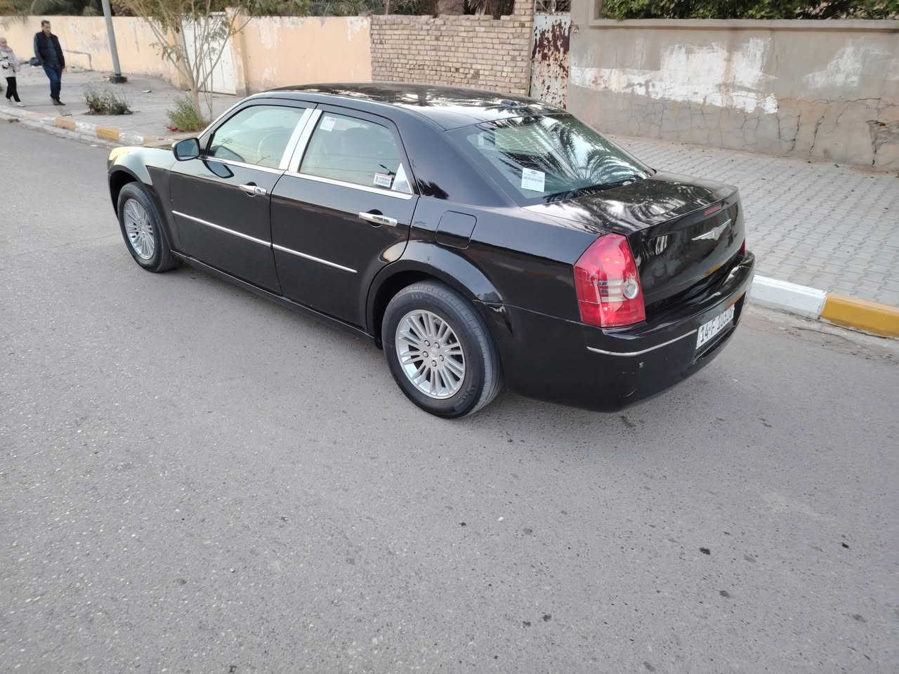 اوباما موديل 2009 اصل يو بي أس جبير
مكينه 3500 اصلل

كير مكينه حداديه تخم تاير تبريد+تدفئه كفاله 

لغود شواصي برانكيتات كفاله

السياره مكفوله من العيوب الشرعيه والضربه القويه والسياره مكفوله من الضربه

رقم بصره انكليزي مشروع وطني تحويل بكل لمحافظات هزه جديده سنويه جديده بأسمي

السياره بيها رشات صبغ ابيع حزام 

كشنات جلد شاشه تاب مضخم صوت منضومه لايت زنون كامله كشنات كهرباء تشغيل عن بعد

وشرط السياره بيها كير ومكينه حاويه كارتون 

العنوان واسط 

السعر 103 وبيها مجال بسيط حكك الجيه 

‭٠٧٨٧ ١١١ ٣٠٩٧
