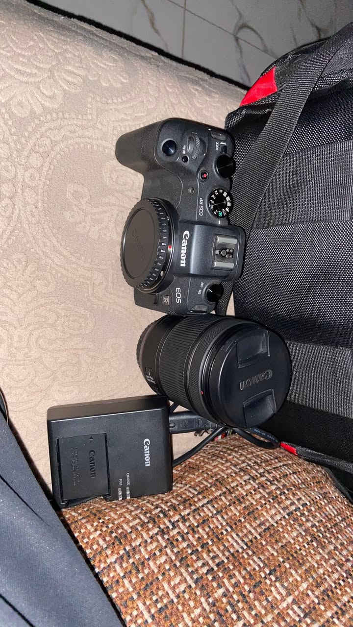 كأمره كانون Rنضيف ما مستخدمه اهواي قليل سعر مليون و200 و ياها رام هديه + معا جميع ملحقاته وياها بطاريتين


**إذا كنت صاحب هذا الإعلان وتريد حذفه لأي سبب، رجاءا أرسل رسالة إلى الدعم الفني**