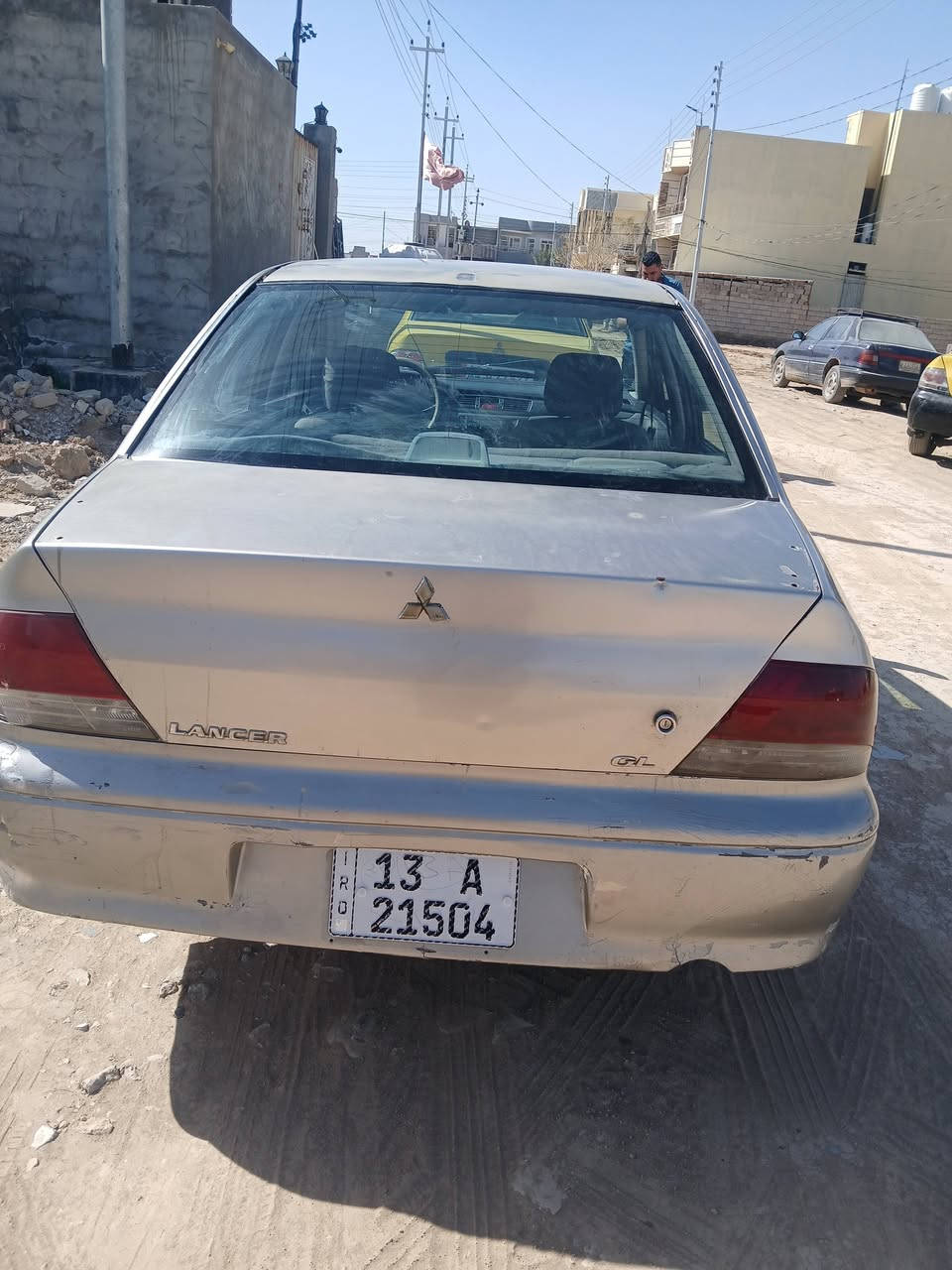 لانسر٢٠٠٢ رقم ميسان انكليزي بسمي السعر٤٧ اوبيه مجال السياره بعقوبه ***********
