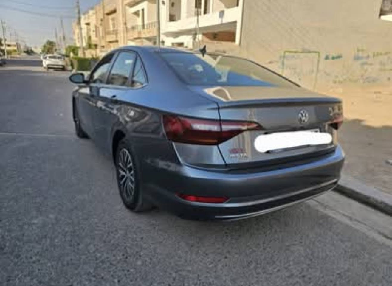 جيتا ٢٠١٩  مواصفات S
پشت و پيش كةپسه 
٦٥ هةزار مايل رويشتيه
هيچ بوياغي نيه تةنانةت دةعاميش بئ بوياغه
لايت و بةردئ ئيگزوز و راديتةرةكان و بةواوبه بيلادي بة شةرت
تةنها دوسةي لأي سايق توزيك بوياغي هةيه 
ئيرباگي سوكان دةشبول بةشةرته 
سةيارةكه لة هةوليره أربيل, العراق


**إذا كنت صاحب هذا الإعلان وتريد حذفه لأي سبب، رجاءا أرسل رسالة إلى الدعم الفني**