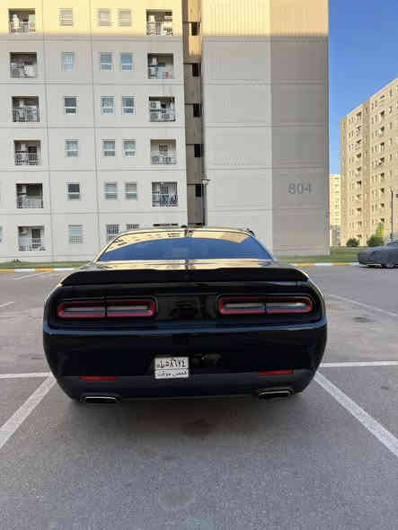 السلام عليكم  
للبيع جالنجر 2023 sxt بلاك توب
قطعتين صبغ جاملغ امامي وخلفي 
 السيارة ماشية 30 الف جديدة كلش 
اجت ماشية 26
السيارة عليها اكزوز واكس بايب جاي من امريكا صوت حلو 
تو ويل 
السعر 190 ورقة وبيها مجال 
السيارة بدون رقم دخول جديد
تترقم جميع المحافظات  
للاتصال ***********
