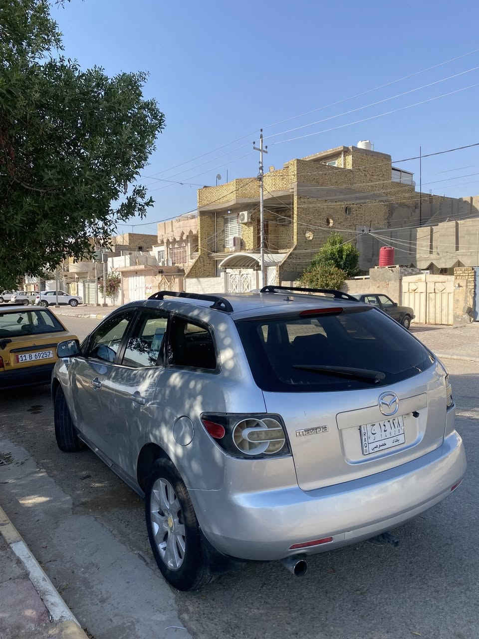السلام عليكم مازدا cx7مديل 2007مكينه 4سلندر 2500مكينه وكير حداديه خير من الله تخم تاير كهربائيات كله شغاله شاشه كأمره خلفيه حساسات كشنات كهربائيه تحكمات فتحه سقف رقم بغداد تحويل ثاني يوم السعر 80وبيه مجال اتصل على الرقم ***********
