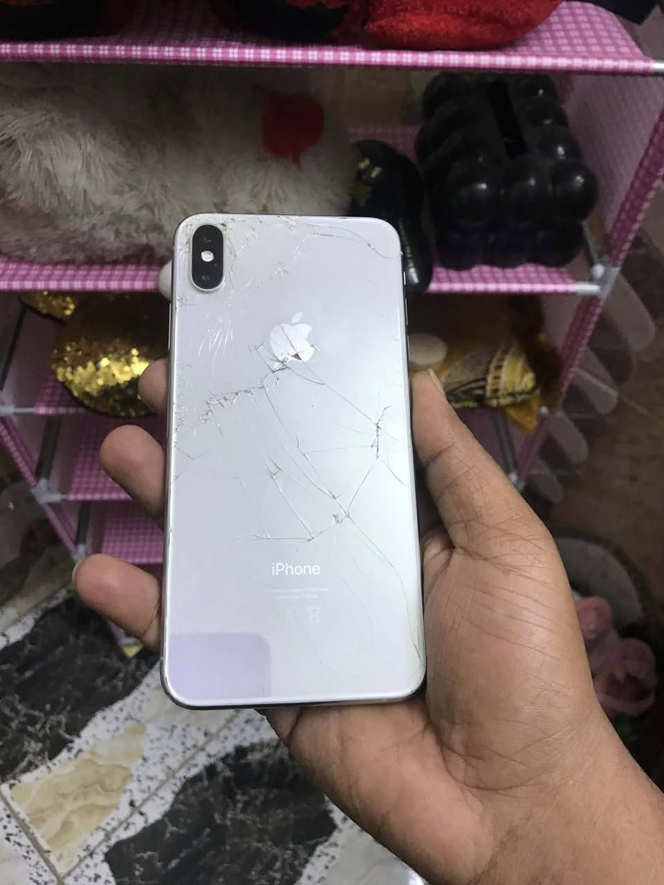 السلام عليكم
Xs Max

ذاكرة 64

بطاريه 79

نموذج M شرق اوسط عربي 

مكفول ما مبدل بي شي 

فقط ظهره مفطر وفطر بسيط بالكلاس مال الشاشه من فوك

للبيع أو مراوس ب150 ومجاله بسيط جداً

مكاني الشعب شارع الصحه 

رقمي ***********
