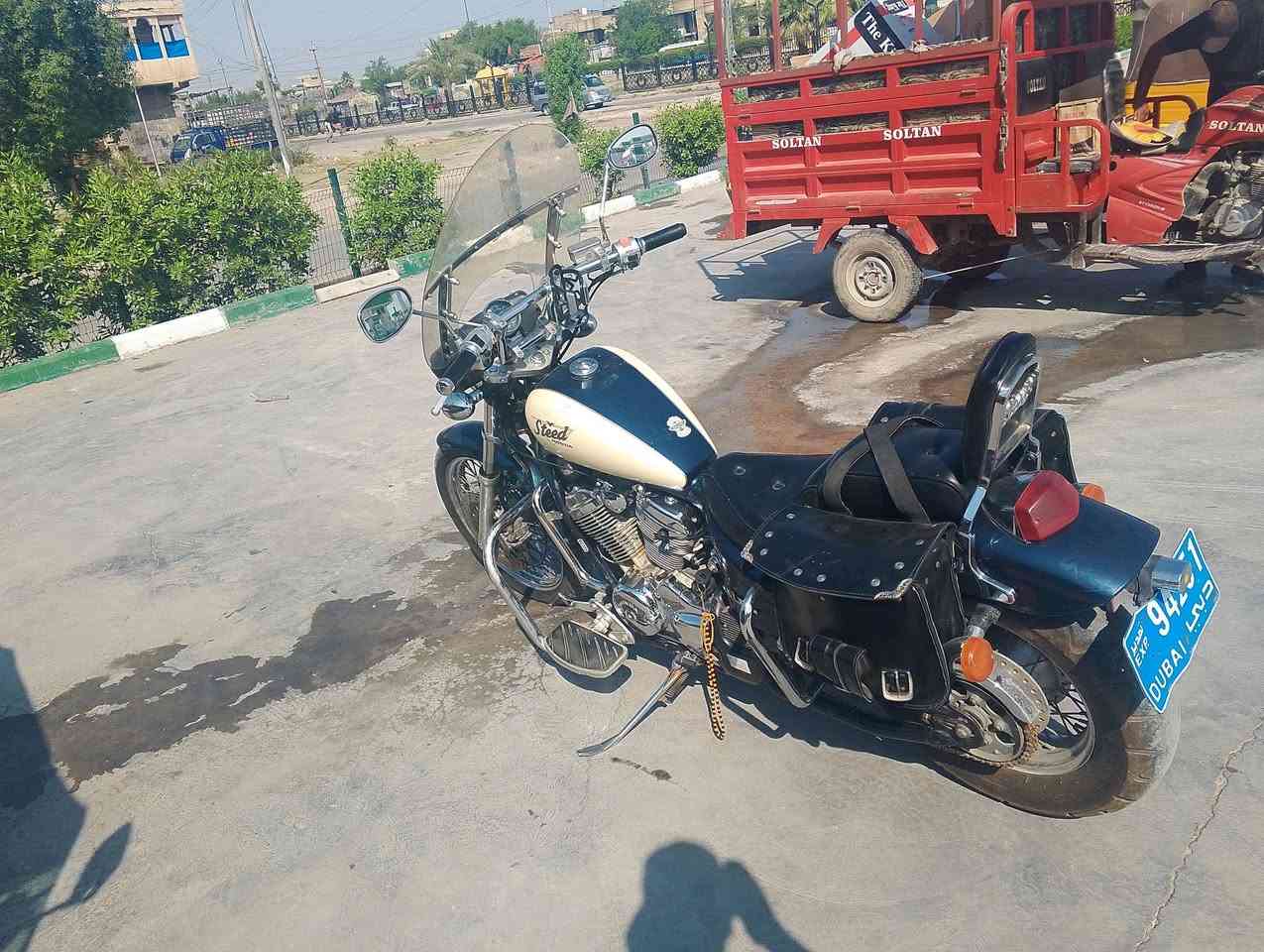 السلام عليكم اخوتي
هوندا ستد 600ccللبيع دراجة كلها بلاديه مكفوله كفاله عامه 

الدراجه مليانه تزويد كلشي شغال عل الوضع البلادي

جنط خلفيه

جنط اماميه

درع امامي 

درع خلفي

درع راديتر

غطوه تانكي

تجوه خلفيه

جامه ستيرن

مري نيكل

قفل خوذه

استرايح

زوج تايرات جدد برجرستون

و اكو اضافات و الدراجه الخوذه و قبق مال شوته ثاني و استرايح

ملاحضه/الدراجه بيها خربطه بسيطه لو مال كابريتر لو بلكات

ارجع و اكول المكينه مكفوله و الكهربائيات كله عل البلاد 

و اكو ملاحضات بسيطه نتفاهم عليه
العنوان /بغداد حي اور 
الرقم /***********
السعر خاص
