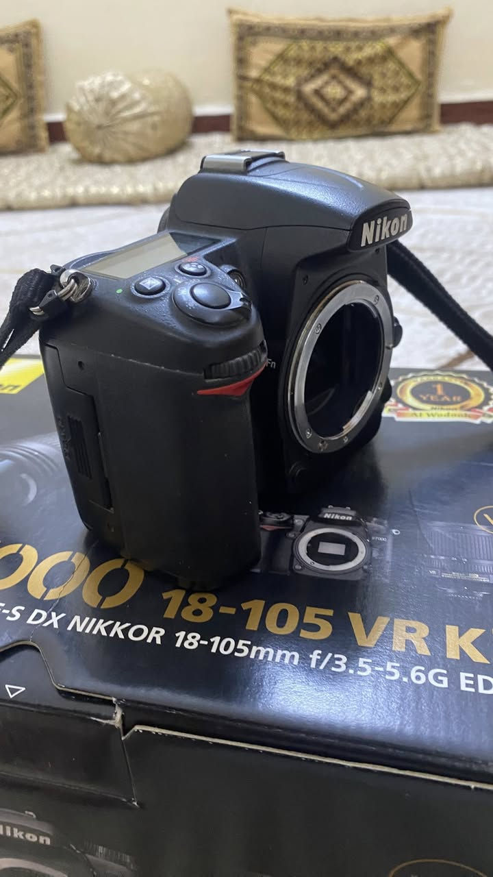 نيكون d7000
نضافة الكاميرا 100% 

بالكارتون بعدها 

شترها 35  الف فقط 

🔚ملحقاتها 🔜

1- عدسه 50m. ✅

2- حقيبه. ✅

3- شاحنه تدعم شحن سريع ✅

4- بطاريه تدوم طويلا✅

5- واير شحن✅

6- فلاش TT600✅

💣{السعر 470وبيها مجال 🔥 توصيل مجاني}

متواجد فيس واتس واتصال ***********
