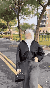 اخير سيرية ٤ قطع السعر ٢٤ توصيل جميع المحافظات ٥ للحجز واتساب 07848844...