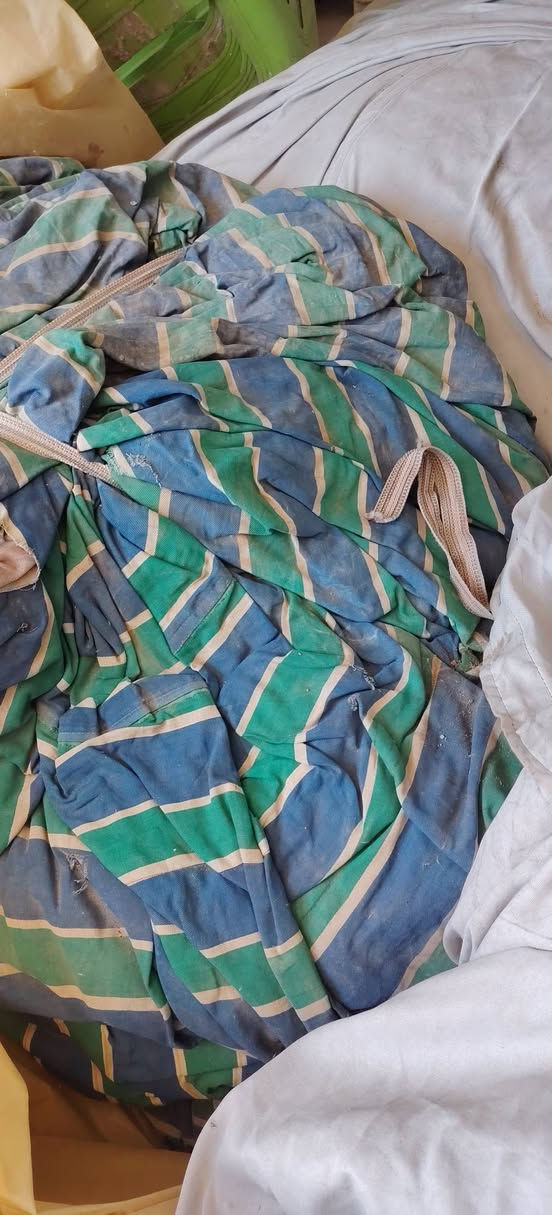 للبيع للبيع الى اهل المحال التأجير واصحاب المواكب
الطول:18 
العرض: 5
ارتفاع: 3
حديد مع قماش  قطعتين 
بس اتصل


**إذا كنت صاحب هذا الإعلان وتريد حذفه لأي سبب، رجاءا أرسل رسالة إلى الدعم الفني**