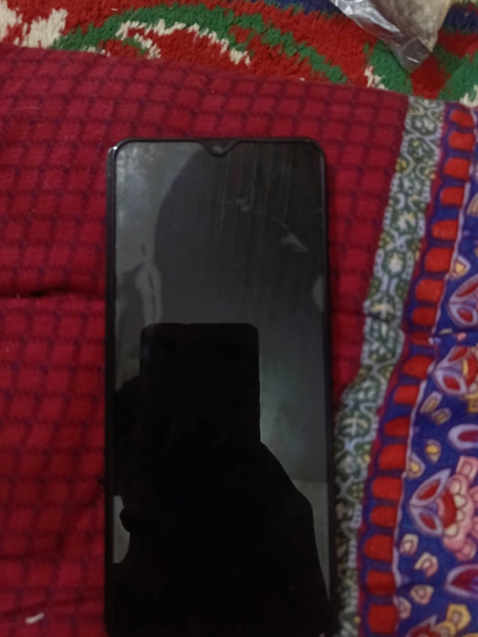 Redmi A3
ذاكره 128 

عشوائيه 8

مكفول ماداخل تصليح ابد بس هاي الفطور لبشاشه وكع من الدراجه 

ملحقاته شاحنه + لزكه فقط
 
مكاني كوت مركز ***********
