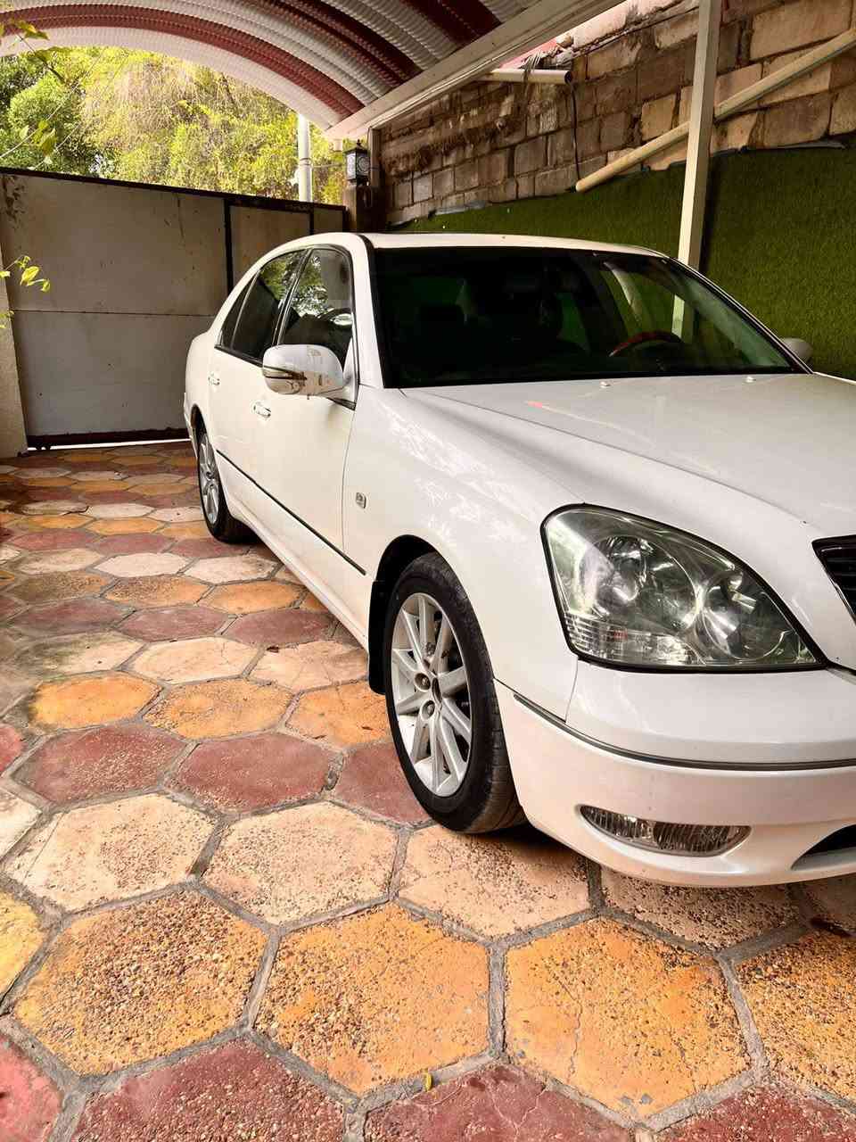 بسبب الوعود الكاذب اعيد النشر لكزز موديل 2006 رقم صلاح الدين راعيها بل نجف شرط التحويل محرك V8 فول مواصفات حادث بنيد ومدكر زائدا باب بيها مبدل الصفحة اليسره وره السائق الحداديه 70 ‎‎%‎ والتايرات نص عمر السياره موجهه وحلوه كهربائياتها شغاله والتبريد عوزه بس راديتر بديها. نفس نضافة الصور …. بيع او مراوس حسب القناعه — سعر البيع 55 وبيها مجال — فقط لليعرف السيارة وجنايها للاتصال *********** البصرة ابو الخصيب
