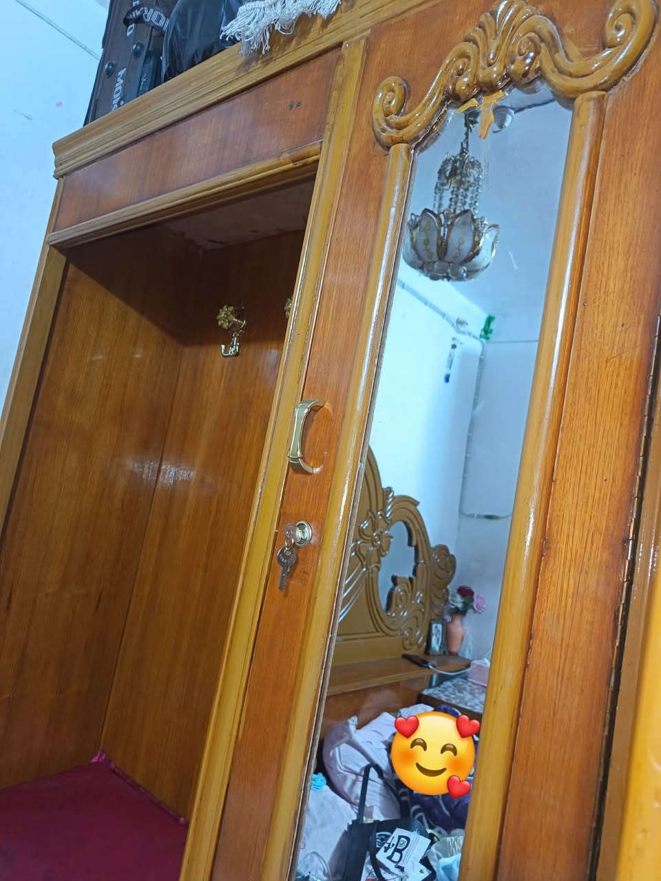 غرفة اخشاب كاملة
تسكام نظيفة 
السعر 450 وبي مجال


**إذا كنت صاحب هذا الإعلان وتريد حذفه لأي سبب، رجاءا أرسل رسالة إلى الدعم الفني**