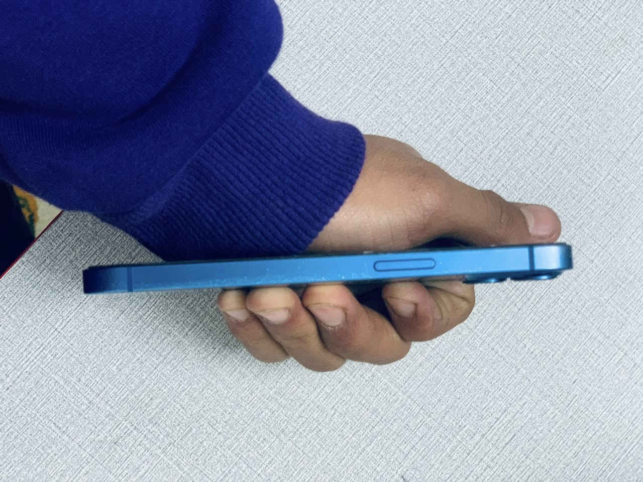 سلام عليكم ايفون ١٣بطاريه 84فيس تايم شغال الجهاز مكفول ما مبدل اي شي بي ولا مفتوح الجهاز نضيف ما بي اي ضربه ولا كسر بل شاشه السعر ٤٥٠الف مكلني بغدادً
***********
