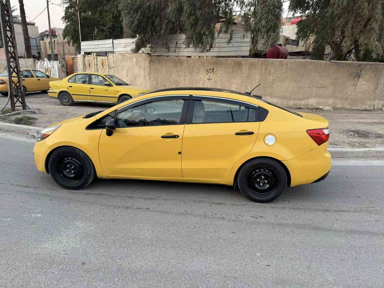 السلام عليكم كيا ريو 2015 وارد أمريكي حادثه جاملق امامي فقط بدون دواخل صور الحادث والسونار بالمنشور السعر 82$ وبيه مجال الاستفسار اتصل *********** مكانه بغداد
