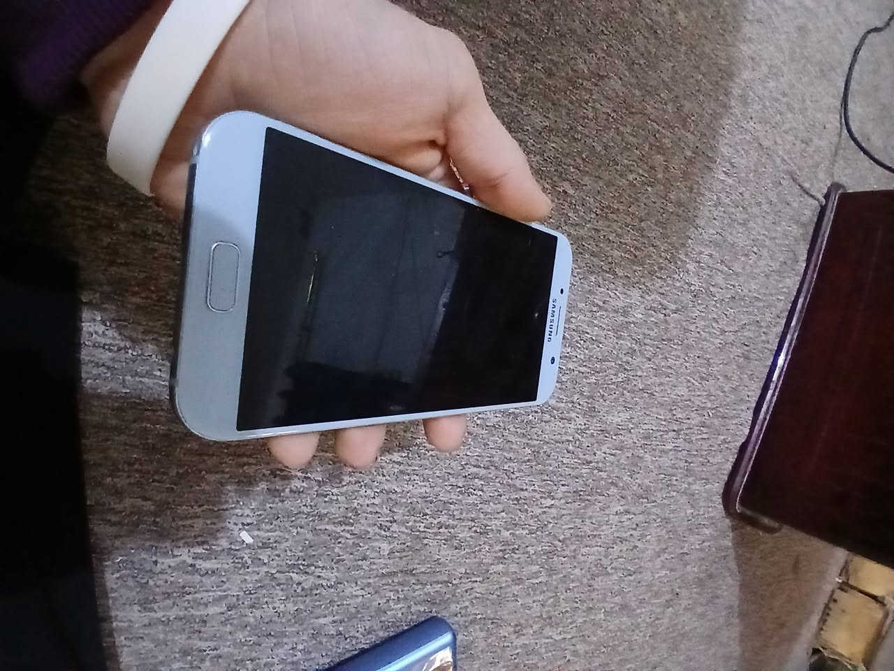 عدي هذا جهاز كام يوج ويطفي وحده  هسه طفه ماوج اريد ابيعه


**إذا كنت صاحب هذا الإعلان وتريد حذفه لأي سبب، رجاءا أرسل رسالة إلى الدعم الفني**