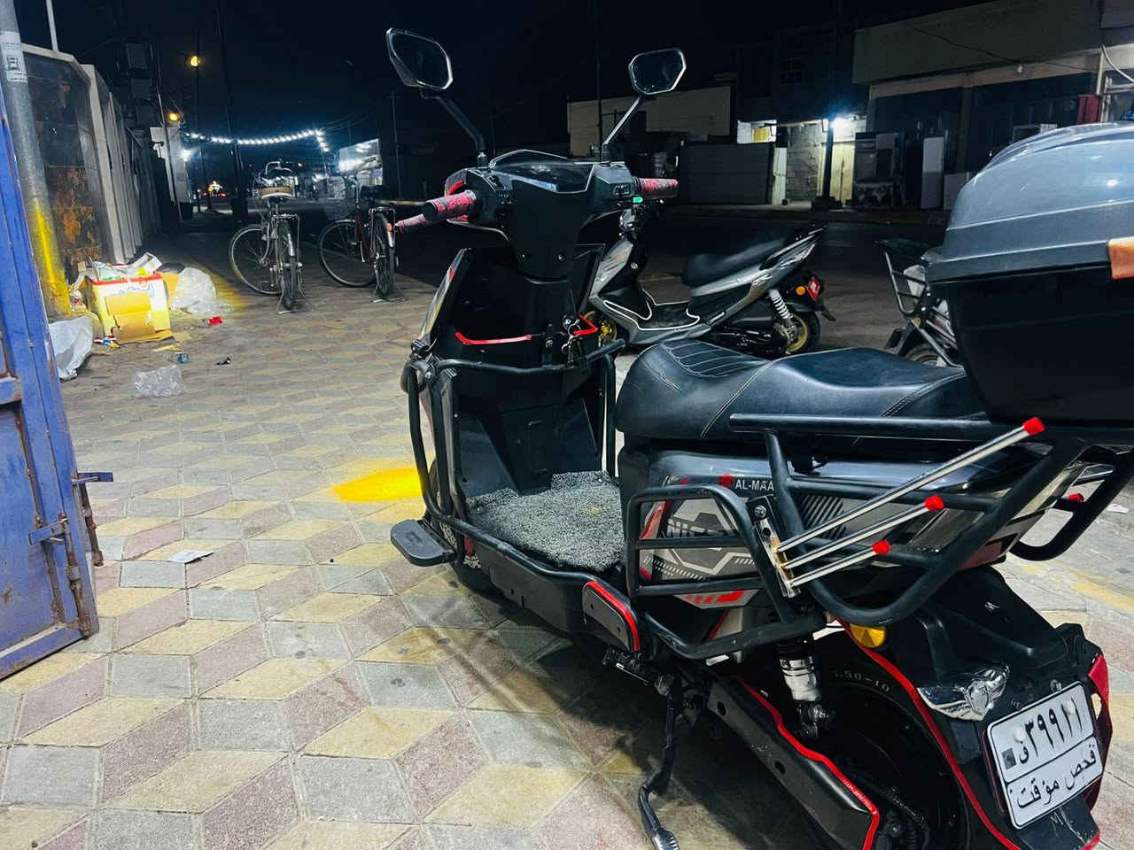 سلام عليكم مطور شحن نضيف لبيع ست بطاريات مكان رمادي شارع ربعين ونتصل بل رقم ويه سعرها700بيه مجال ‏‪***********‬‏
