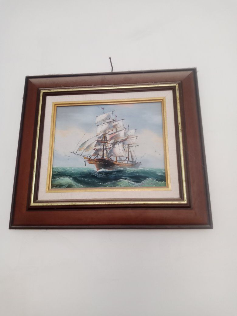 للبيع لوحات قديمه مابيهه ضرر سعر 20 /***********
